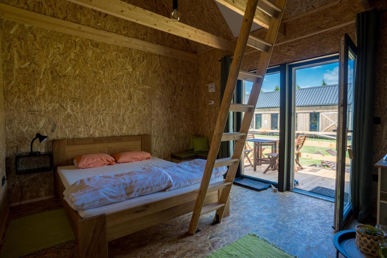 Horse Glamping Park *